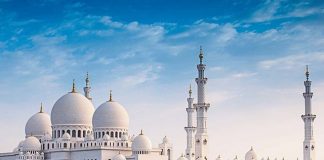 Ghé thăm Nhà thờ Hồi giáo Sheikh Zayed lộng lẫy khi du lịch Dubai
